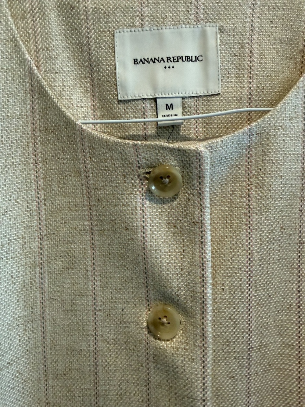 NEW! Banana Republic, Tailored, Bottom-up vest Size M - Picture 3 of 9